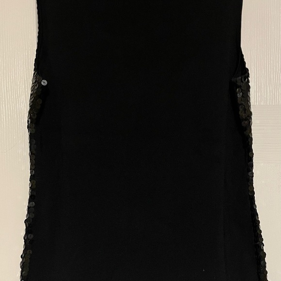 Michelle Nicole Small Beautiful Sleeveless Sequin Black Top EUC - Picture 2 of 8